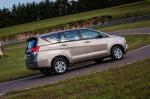Toyota Innova SRV 2017 года (AR)